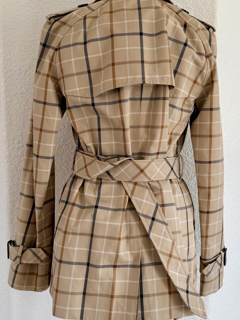 Coach Khaki Multi Plaid Double Breasted Short Trench Coat NWT F86437 Small - Picture 5 of 8
